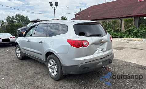 2012 Chevrolet Traverse Ls из США, поврежденный, VIN 1GNKVFED0CJ186881